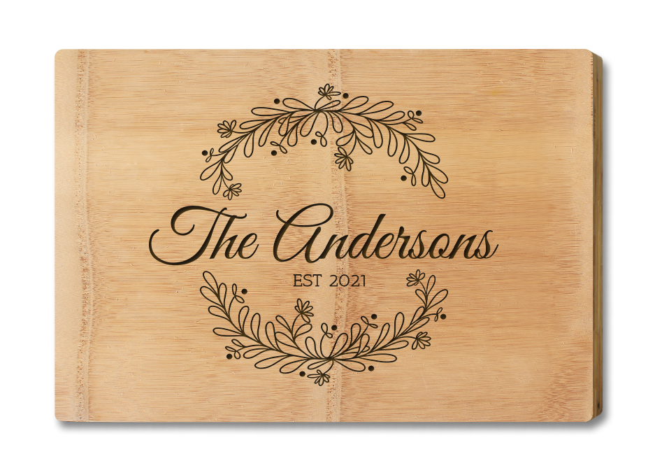 Engraved Cheese Board - with Design Wreath Premium